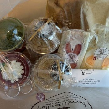 Pullman Bread - Matcha Tiramasu, Kinako mochi, Seasoned egg sandwich, Sweetheart sandwich, Firt love mouse and a Freeeee Chocolate pastry!!! - Japanese Near Me - Enterprise, Nevada