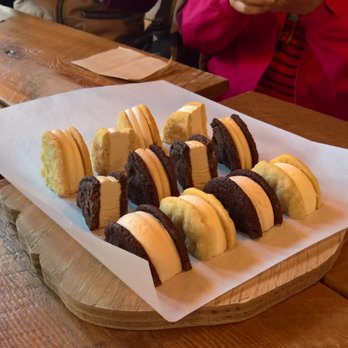 Forktown Food Tours - Ice cream sandwiches at Ruby Jewel - Food Tours Near Me Forktown Food Tours - Ice cream sandwiches at Ruby Jewel - Food Tours Near Me