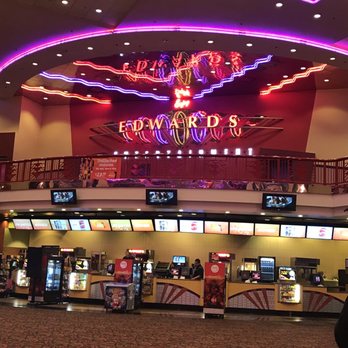 Regal Edwards Long Beach - Concession Stands - Cinema Near Me - Long Beach, California