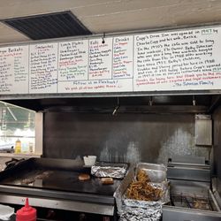 Cupp's Drive Inn - The grill