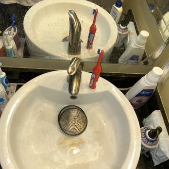 Farouk Cleaning - Bathroom Sink After - Home Cleaning Near Me - Gilbert, Arizona Farouk Cleaning - Bathroom Sink After - Home Cleaning Near Me - Gilbert, Arizona