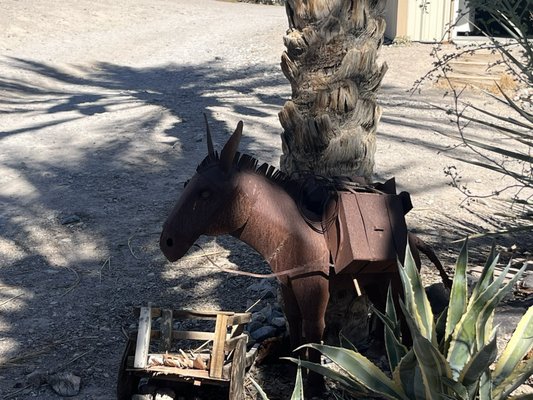 China Ranch Date Farm & Bakery by null