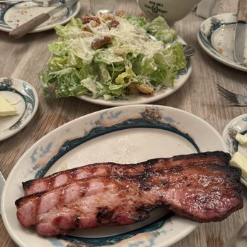 Peter Luger - Steakhouses Near Me - Brooklyn, New York