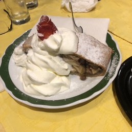 More apple strudel