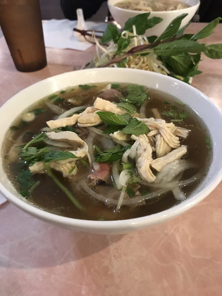 PHO KC CLOSED Updated May 2024 24 Photos & 67 Reviews 315