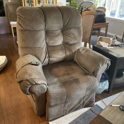 ABC Warehouse - 4 year old lift chair that failed.