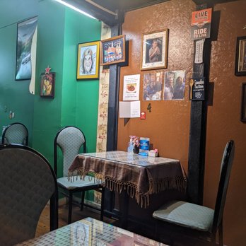 Sawaddee Thai Cuisine - Dining room at Sawaddee Thai Cuisine, Jefferson City - Thai Near Me - Jefferson City, Missouri Sawaddee Thai Cuisine - Dining room at Sawaddee Thai Cuisine, Jefferson City - Thai Near Me - Jefferson City, Missouri