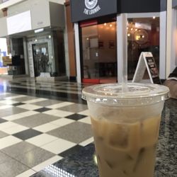 Break’n Ground Coffee - Iced chai latte