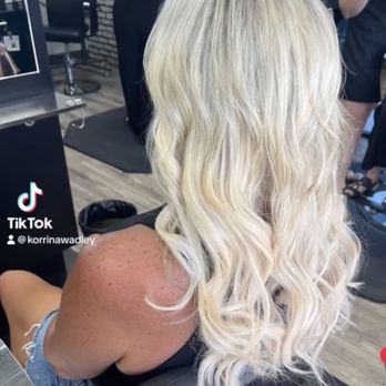 KT Hair Design - Amazing full highlight, cut and B3 treatment by Korrina. She's the best! - Hair Stylists Near Me - Phoenix, Arizona KT Hair Design - Amazing full highlight, cut and B3 treatment by Korrina. She's the best! - Hair Stylists Near Me - Phoenix, Arizona