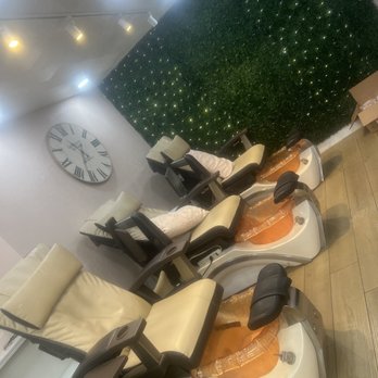 Beauty Lounge - Spas - Hair Salons Near Me - San Diego, California Beauty Lounge - Spas - Hair Salons Near Me - San Diego, California
