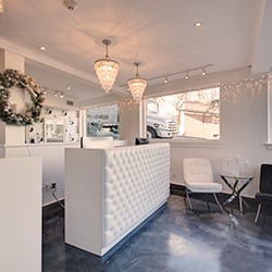 Salon 5 East