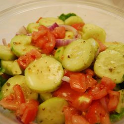 Le Box Lunch - Cucumber & Tomato salad