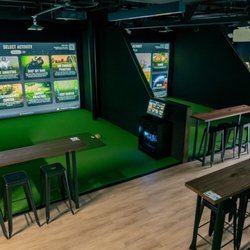 Imagen Golf - Our indoor hitting bays optimized for video swing analysis and custom club fitting.