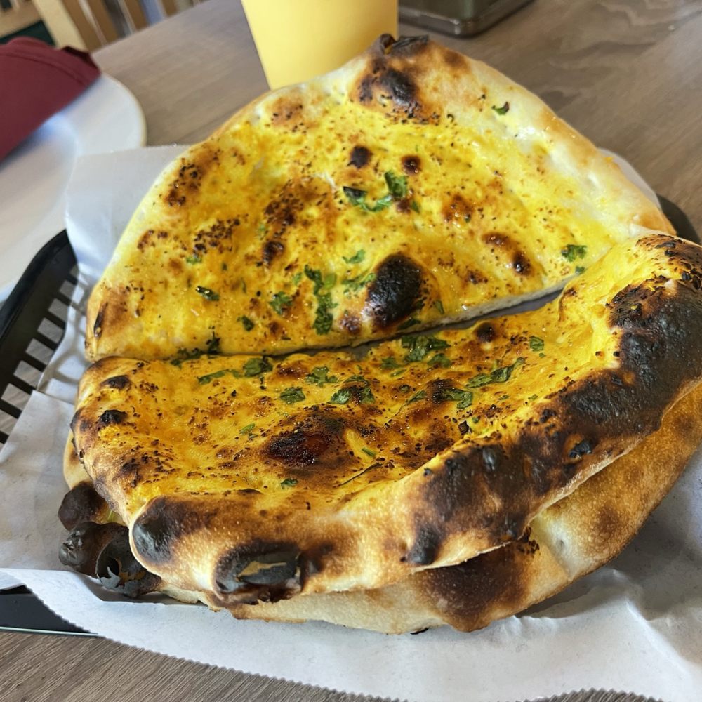 Haveli Grill Commercial Kitchen & BBQ - Garlic naan - Pakistani Near Me - Rancho Cordova, California