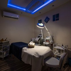 Cedano's Relax Zone - Get Facial and Body Treatments