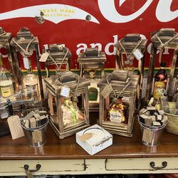 Queen of Hearts Antiques & Interiors