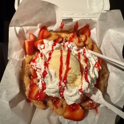 The Lazy Unicorn Crepes - Strawberry Funnel Cake w/Vanilla Ice Cream