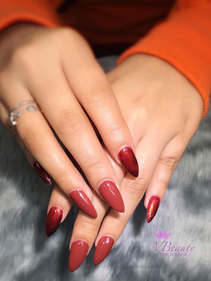 Vbeauty Nail Lounge Logo