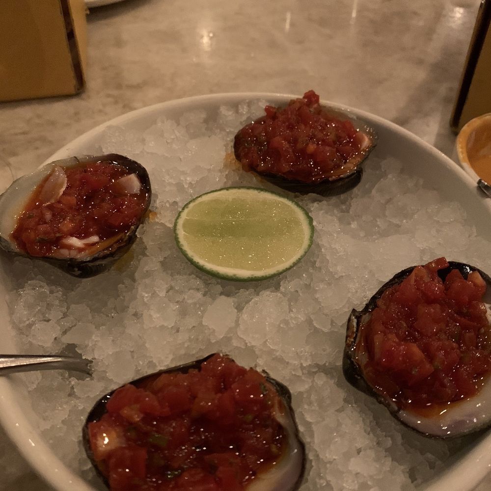 Este - Clams Preparados - Seafood Near Me - Austin, Texas Este - Clams Preparados - Seafood Near Me - Austin, Texas