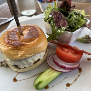 Cafe Triskell - Wagyu burger - French Near Me - Astoria, New York