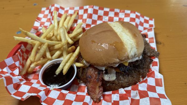 Oregon City Brewing's Canby Beer Library & Foodcarts by null