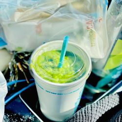 "DETOX ISLAND GREEN"