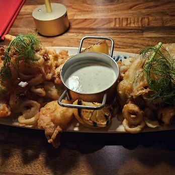 Madrina - Italian Near Me - Webster Groves, Missouri