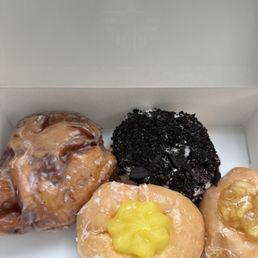 Apple Fritter, Oreo, Apple filled and Lemon filled. Apple Fritter, Oreo, Apple filled and Lemon filled.