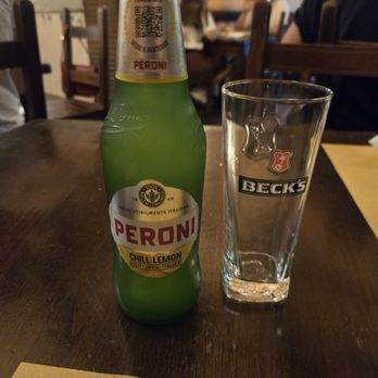 Alle Carrette - Yummy beer light and refreshing....I don't know if this is jn the states - Pizza Near Me - Rome, RM