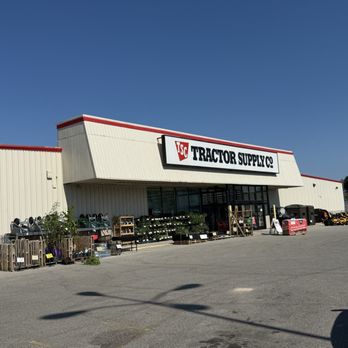 Tractor Supply - Department Stores Near Me - West Branch, Michigan Tractor Supply - Department Stores Near Me - West Branch, Michigan