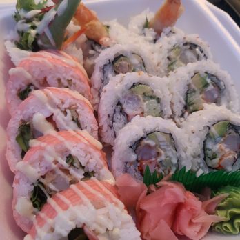 Sushi Ichiban Ellesmere - Ebi roll, and dynamite roll - Japanese Near Me - Toronto, Ontario Sushi Ichiban Ellesmere - Ebi roll, and dynamite roll - Japanese Near Me - Toronto, Ontario