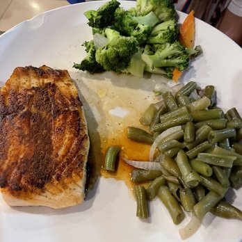 Red River Seafood and Steakhouse - Stuffed salmon with green beans and broccoli - Steakhouses Near Me - Pineville, Louisiana