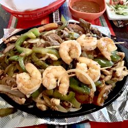Lulu's Tacos - Fajita Texana