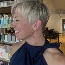 Rudolph Adamo Salon
