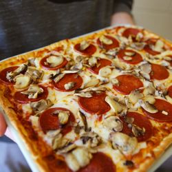 Ledo Pizza