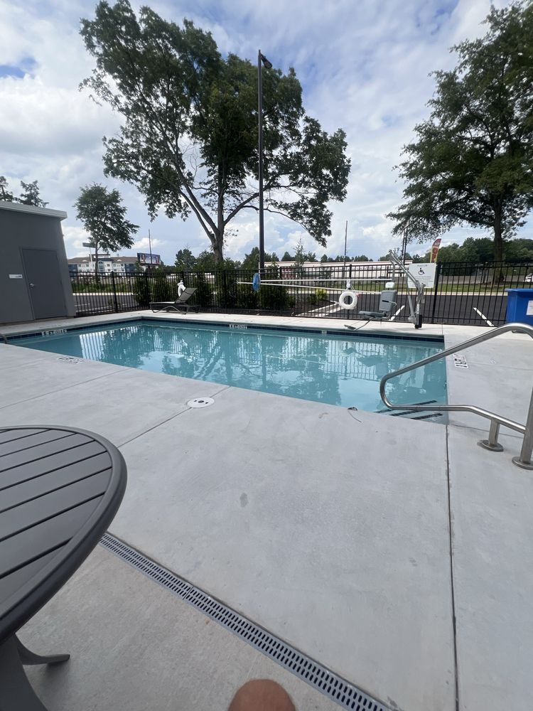 Holiday Inn Express Conyers