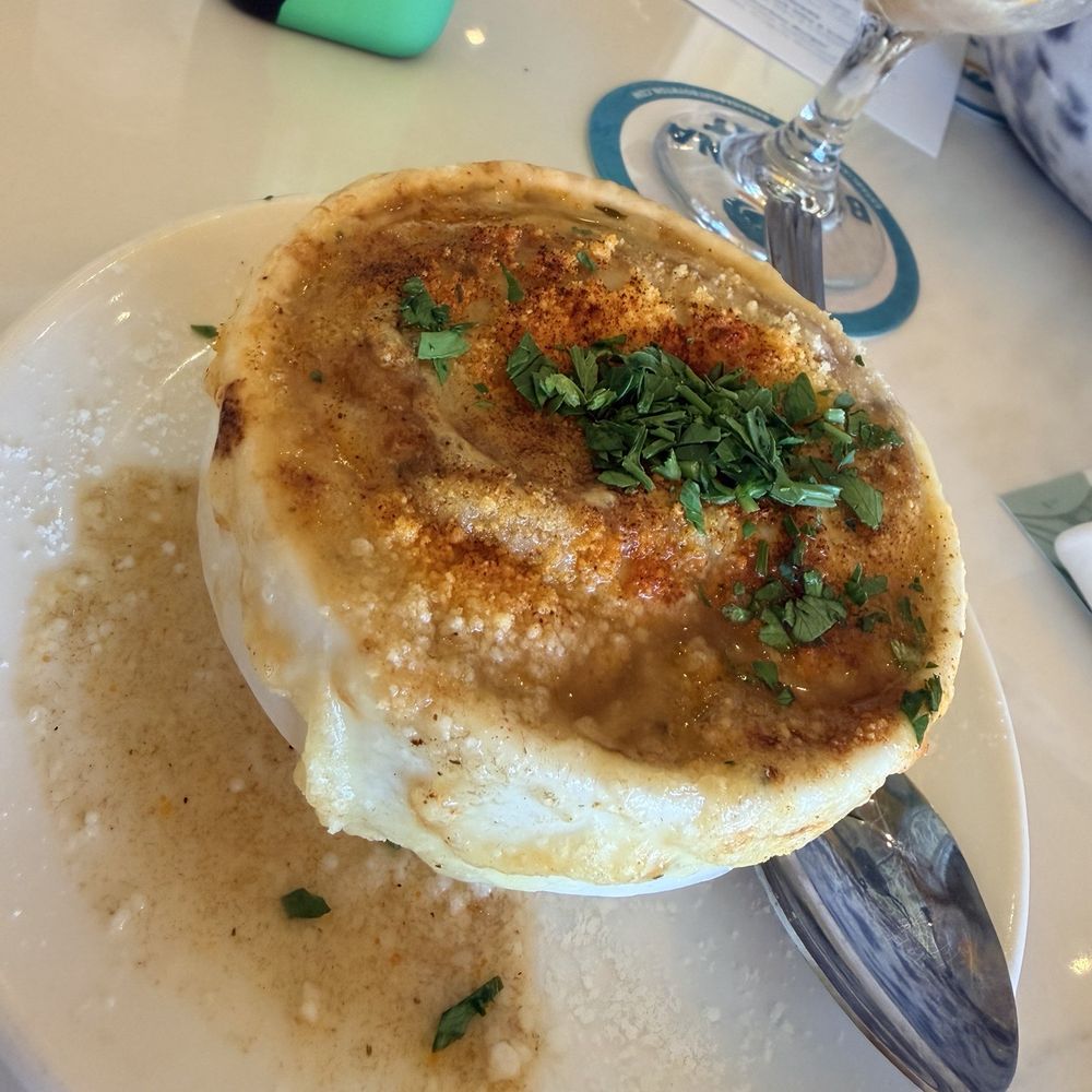 Banana Boat - French onion soup - Lounges Near Me - Boynton Beach, Florida