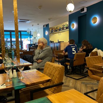 Seafresh - Restaurant area - Seafood Near Me - London, XGL Seafresh - Restaurant area - Seafood Near Me - London, XGL