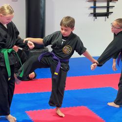 Desert Mountain Kenpo - Self Defense, cooperation, teamwork, confidence