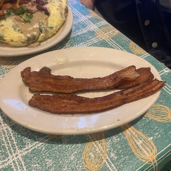 Good Day Café - Side of Bacon - Breakfast & Brunch Near Me - Golden Valley, Minnesota