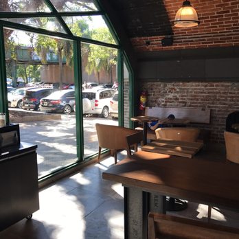 Starbucks - Coffee & Tea Near Me - Buenos Aires, C Starbucks - Coffee & Tea Near Me - Buenos Aires, C
