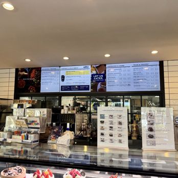 Paris Baguette - Order counter and menu board - Bakeries Near Me - Carlsbad, California Paris Baguette - Order counter and menu board - Bakeries Near Me - Carlsbad, California