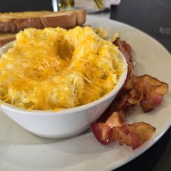 1624 Bistro