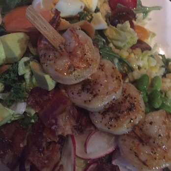 Yard House - Cob salad with shrimp-perfect - New American Near Me - Lynnfield, Massachusetts Yard House - Cob salad with shrimp-perfect - New American Near Me - Lynnfield, Massachusetts