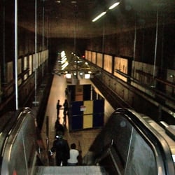 Station de Métro Houba Brugmann