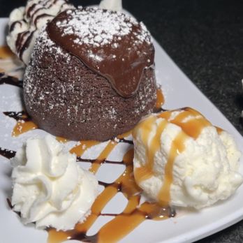 Madd Hatter - Chocolate Lave Cake - Sports Bars Near Me - Hoboken, New Jersey