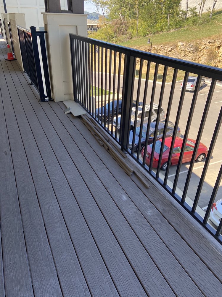 BELLS BLUFF APARTMENTS 18 Photos & 14 Reviews 7600 Cabot Dr