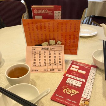 鳳城酒家 - Cantonese Near Me - Hong Kong, HK
