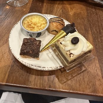 AYCE - Crème brûlée, tiramisu, macaroon, couple other desserts - Buffets Near Me - Las Vegas, Nevada