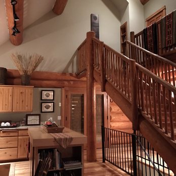 Sakura Ridge - Beautiful design.  Kitchen with complimentary tea, coffee, hot cocoa, soda, and popcorn - Hotels Near Me - Hood River, Oregon